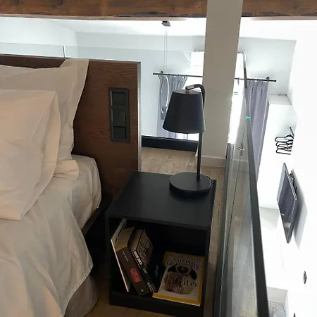 Art Navarino Apartment