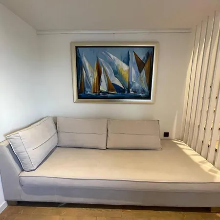 Art Navarino * 지아로바