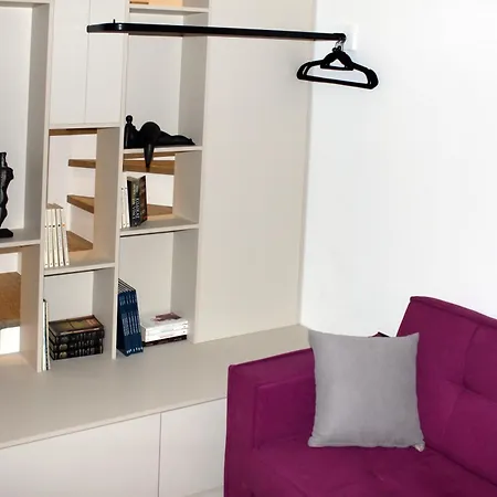 Art Navarino Apartment
