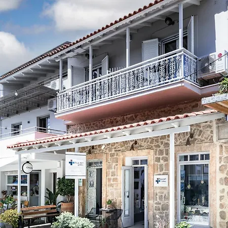 Art Navarino Gialova
