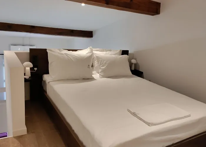 Art Navarino Appartement *