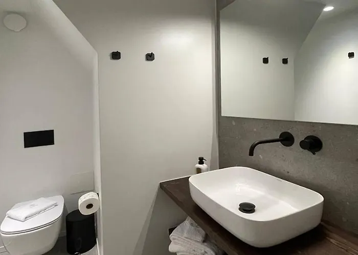 公寓 Art Navarino *